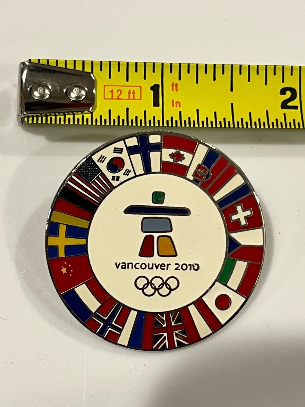 Olympics 2010 Inukshuk All Nations Flag Pin Vancouver Winter Games Silver Pin - Picture 4 of 7